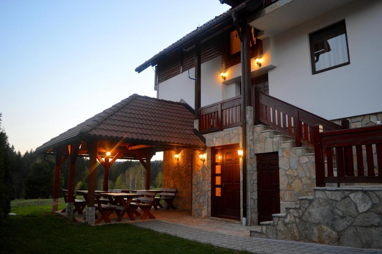 Apartmani Suncani Breg Tara Mitrovac Exteriér fotografie